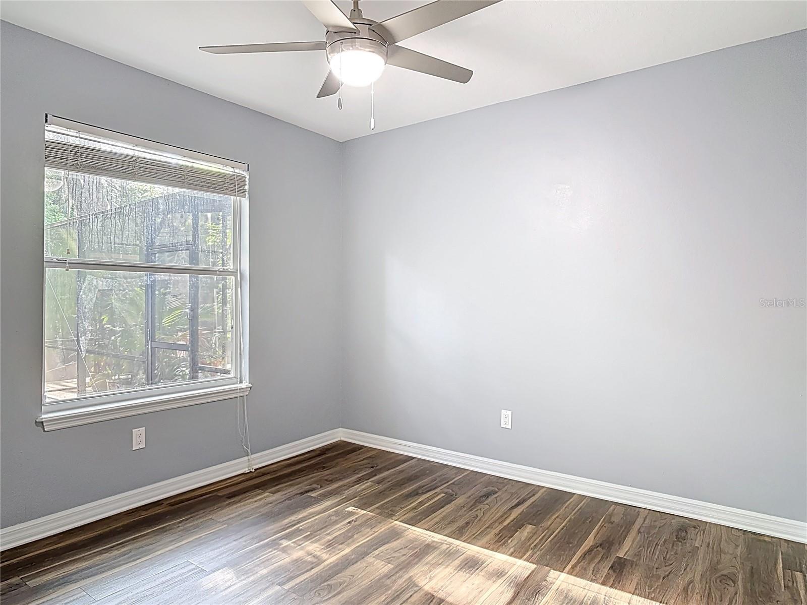 Image 33 of 67 For 185 Poinciana Lane