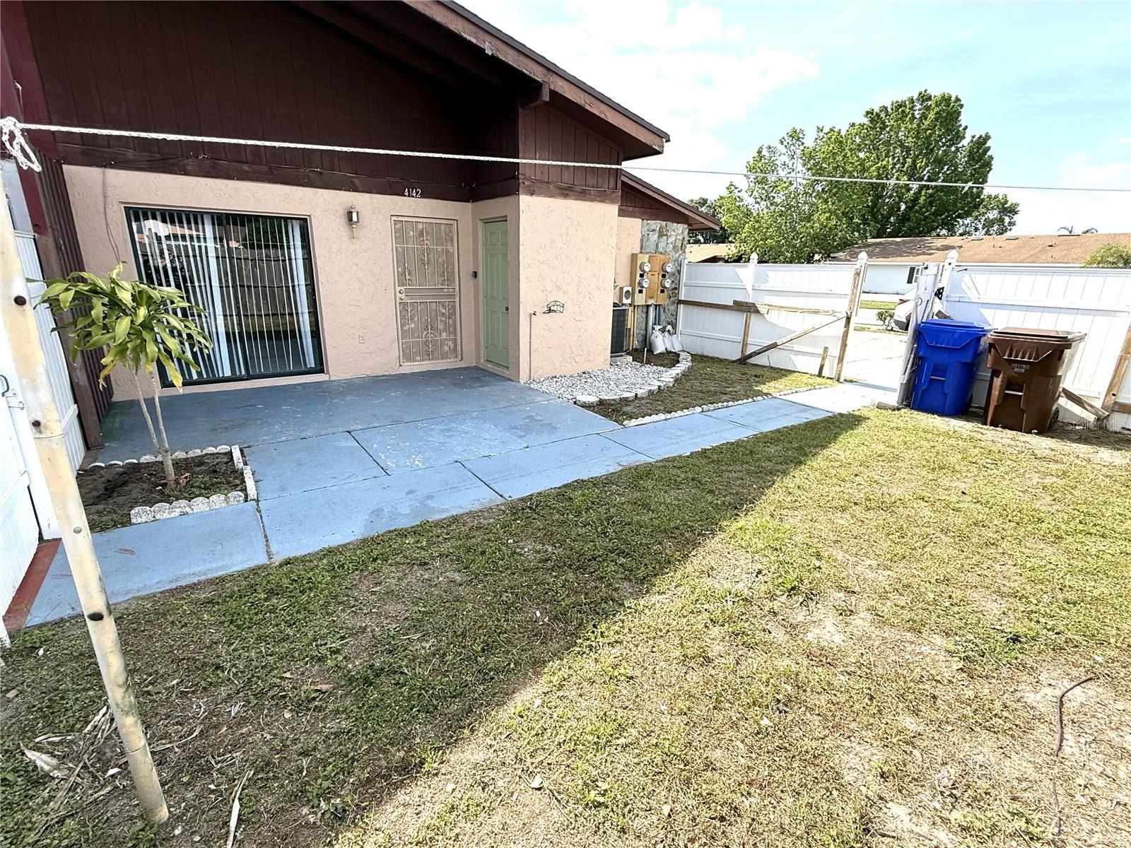 Image 3 of 17 For 4142 Flying Fortress Avenue