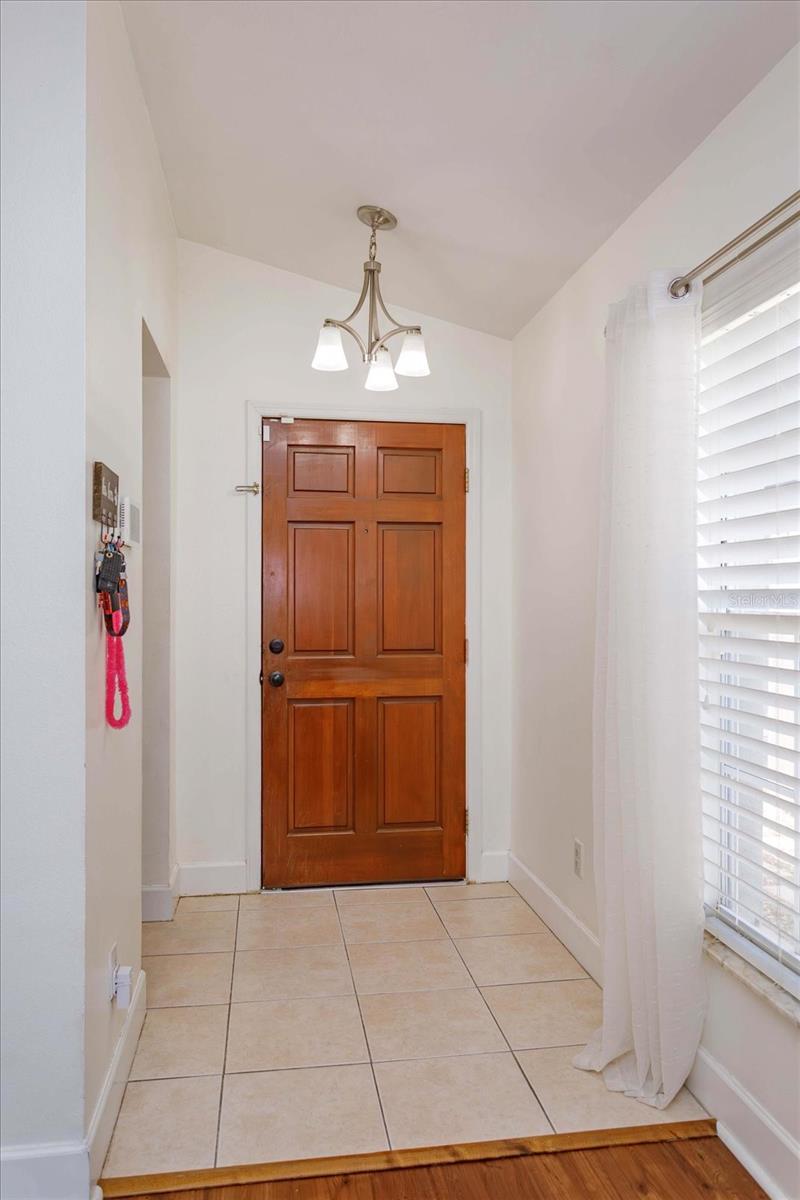 Image 2 of 20 For 1023 Royal Oaks Drive