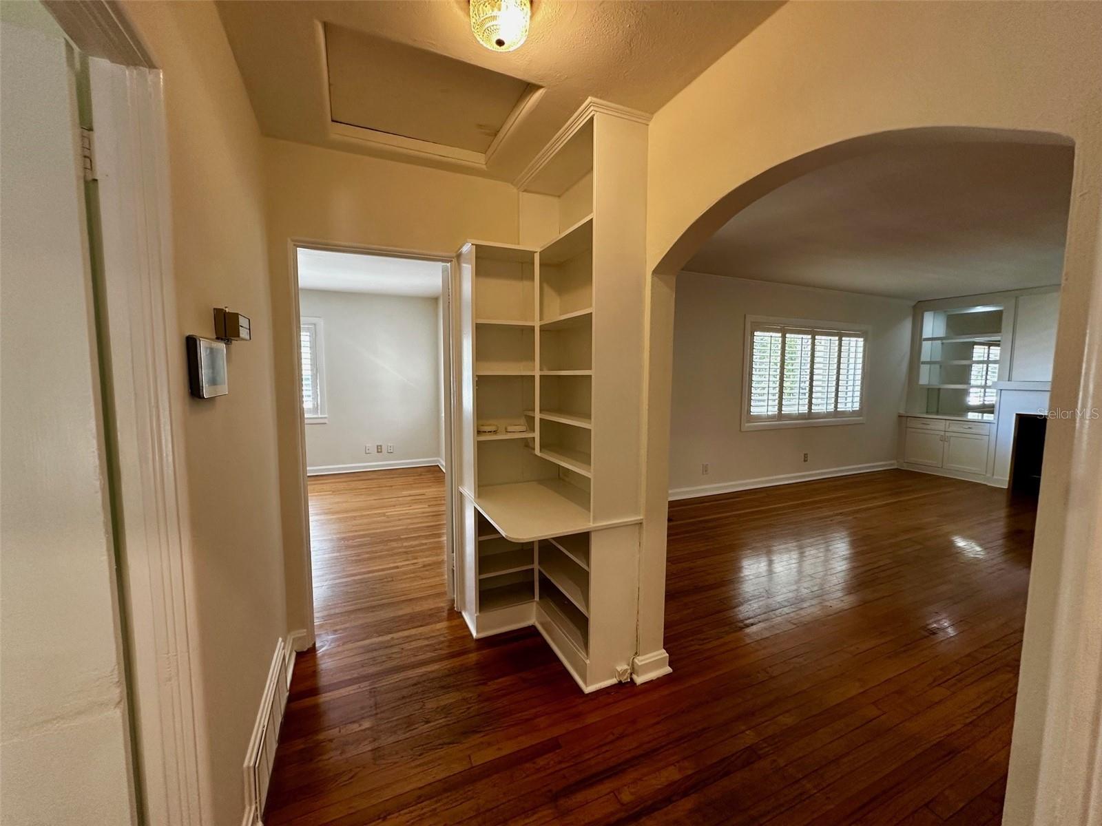 Image 14 of 35 For 1399 Aloma Avenue