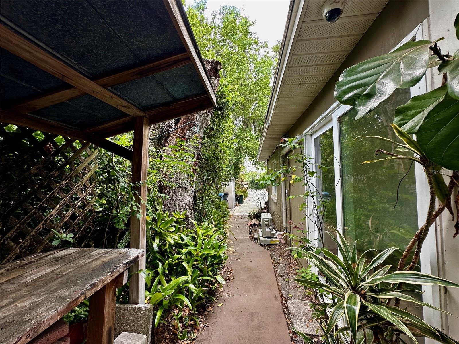 Image 35 of 35 For 1399 Aloma Avenue
