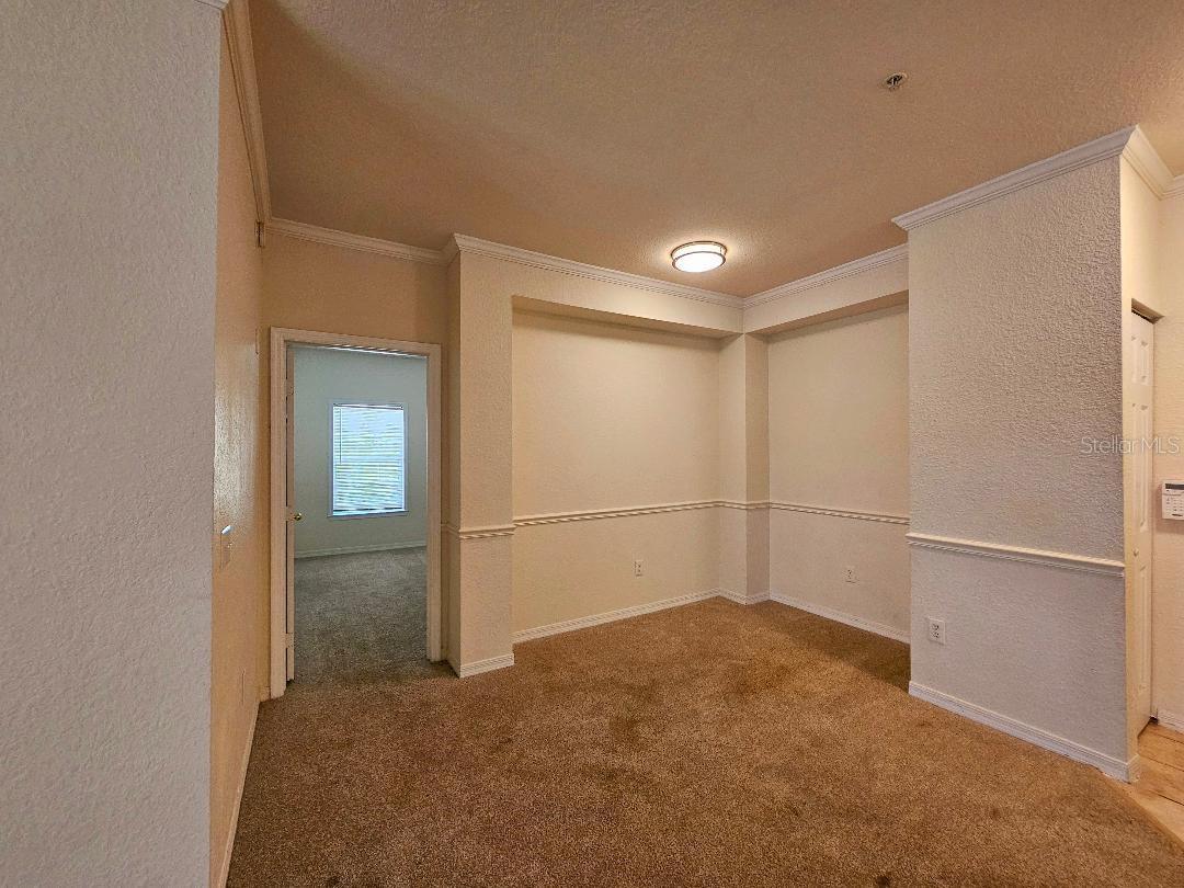 Image 4 of 27 For 3577 Conroy Road 331