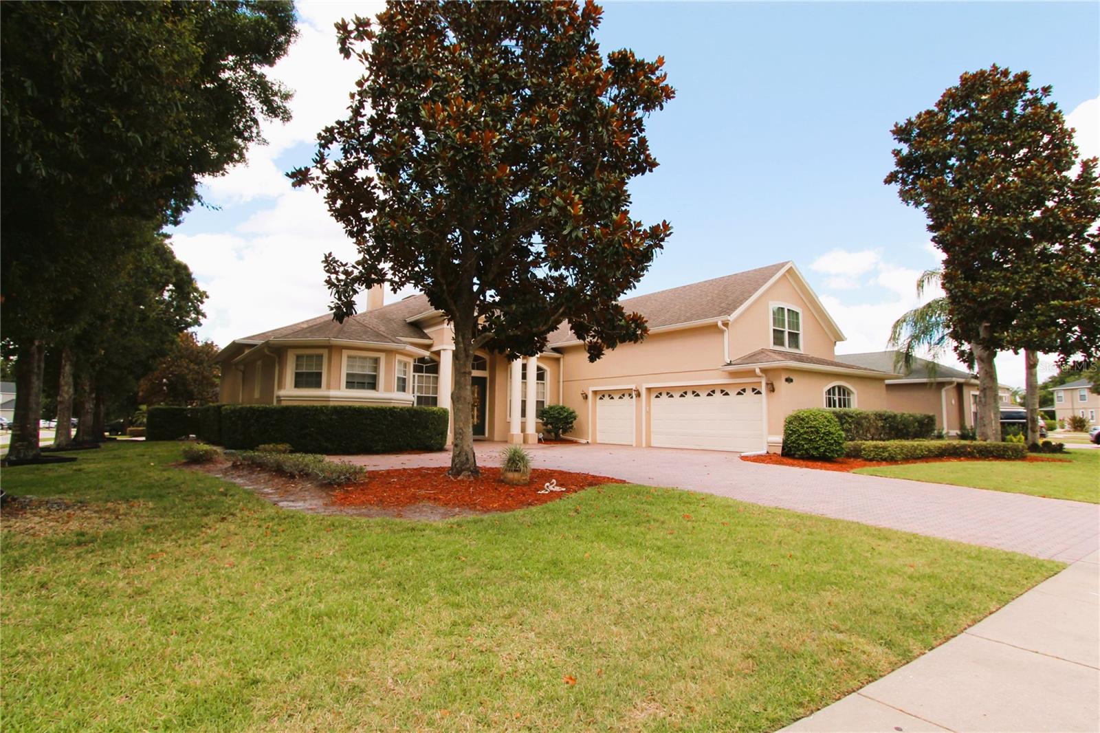 Image 3 of 46 For 824 Blairmont Lane