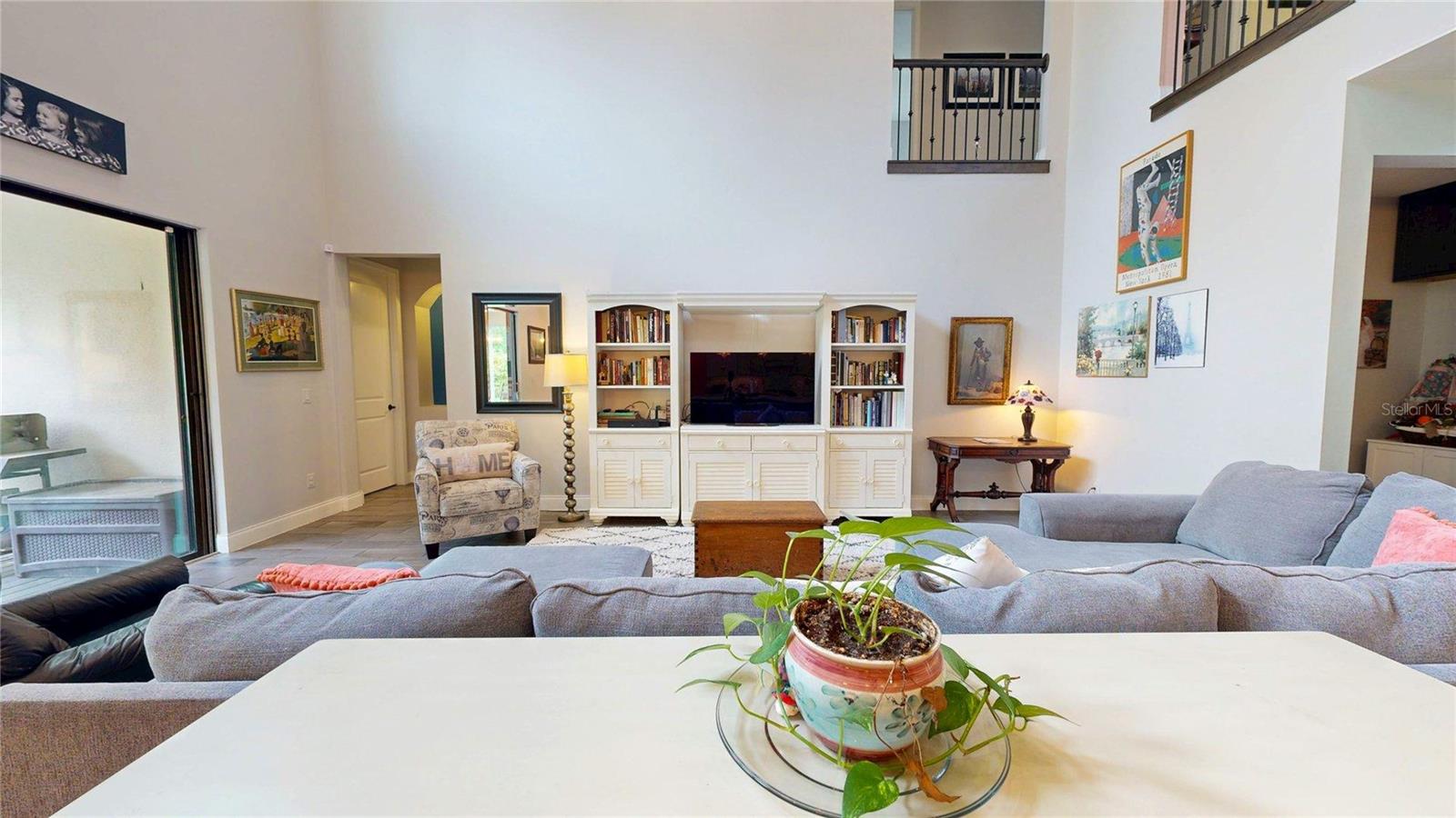Image 32 of 100 For 8478 Elba Isle Court