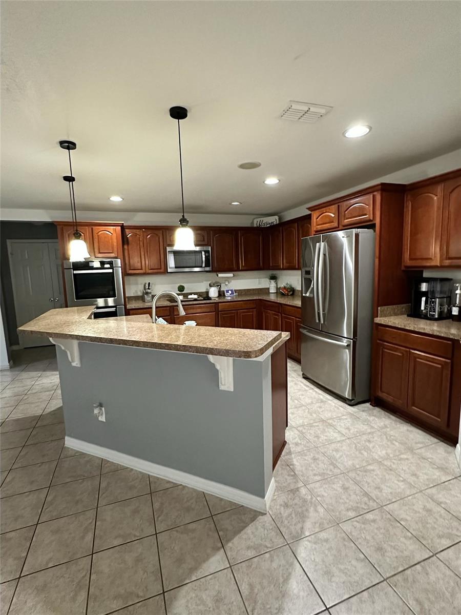 Image 5 of 40 For 2806 Polson Drive