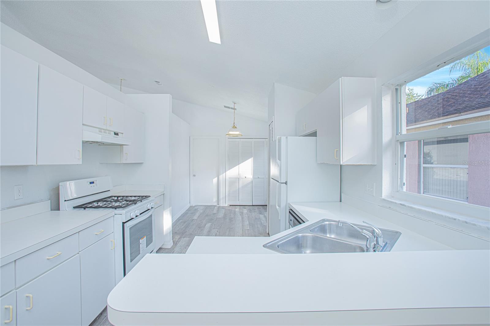 Image 14 of 22 For 13216 Wild Duck Court
