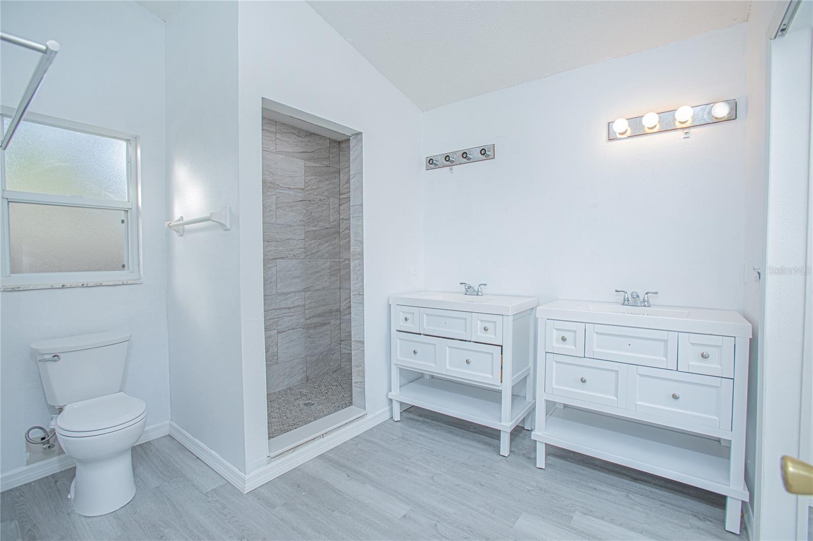 Image 15 of 22 For 13216 Wild Duck Court