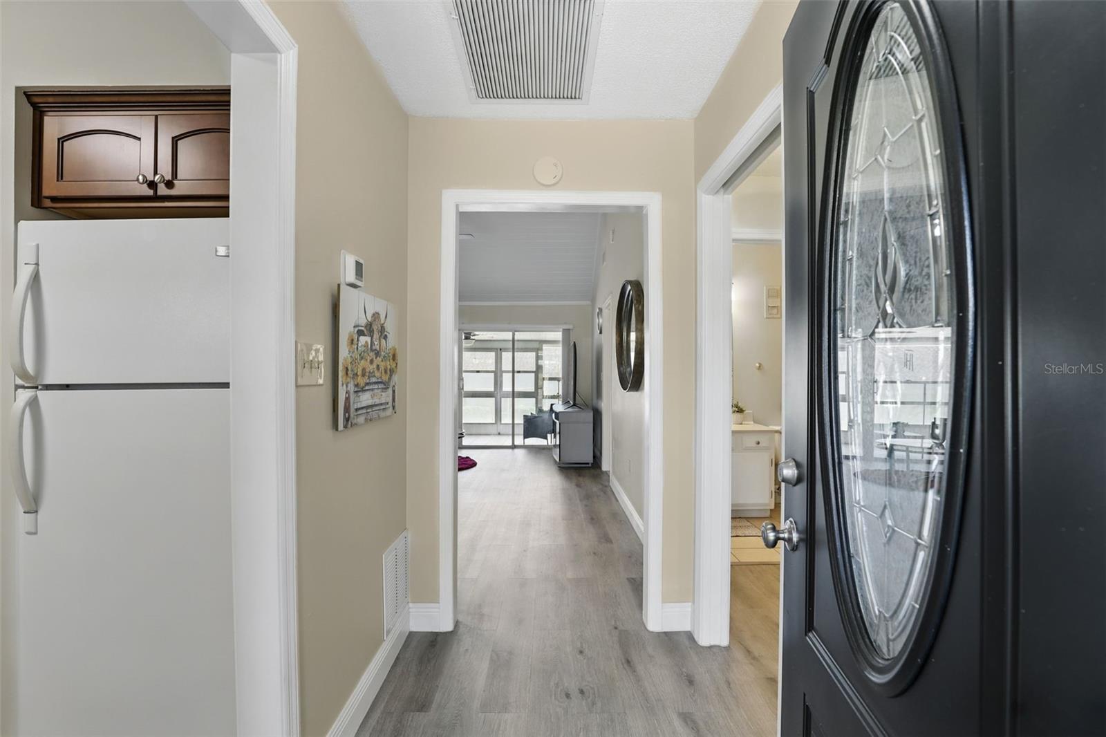 Image 3 of 14 For 1136 Villa Lane 96