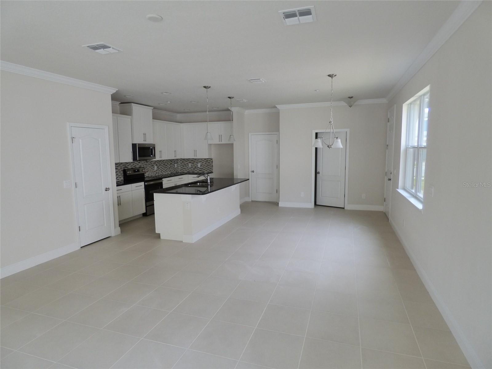 Image 3 of 17 For 7628 Aloma Pines Court