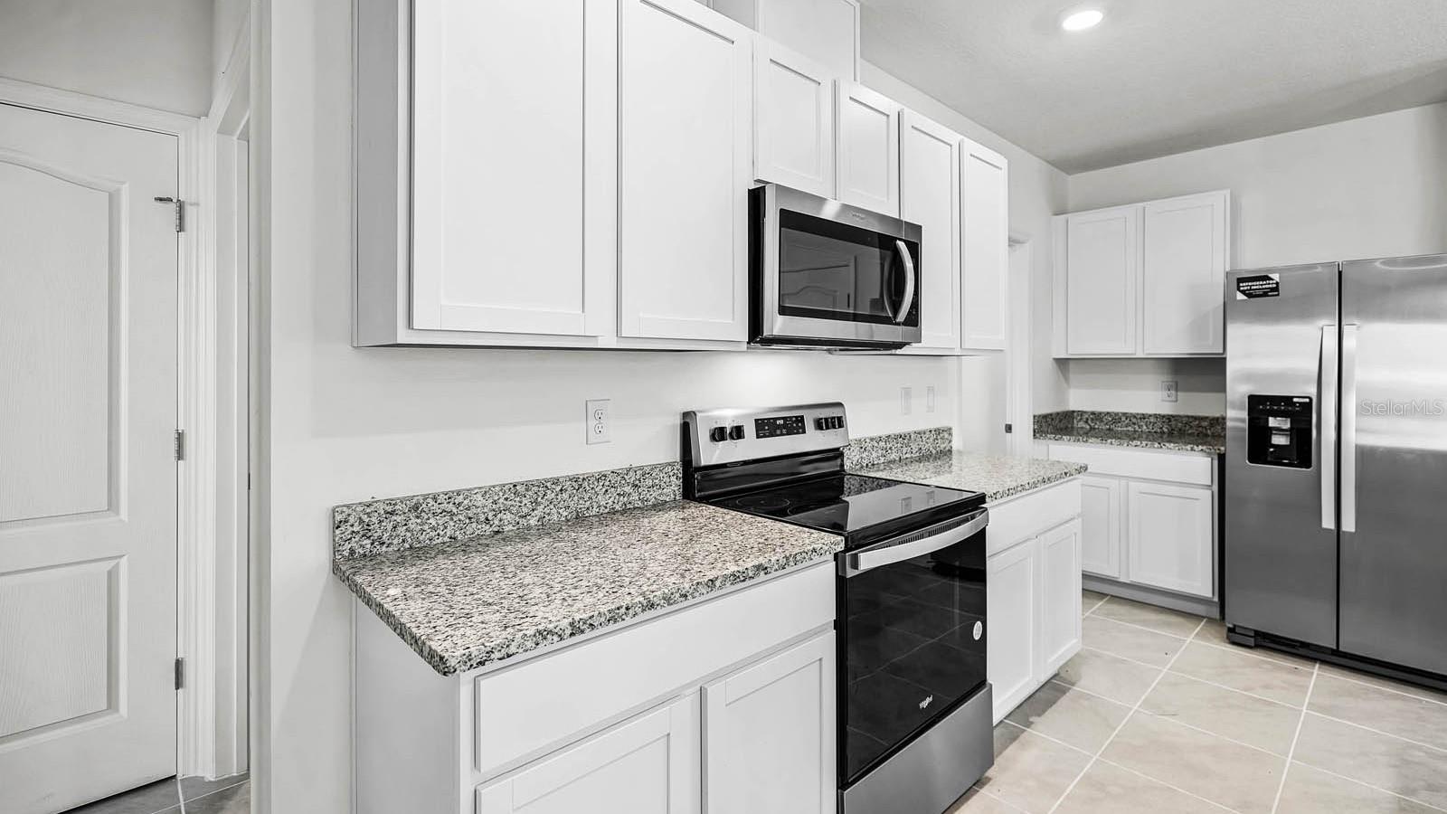 Image 11 of 35 For 4622 Barberry Avenue