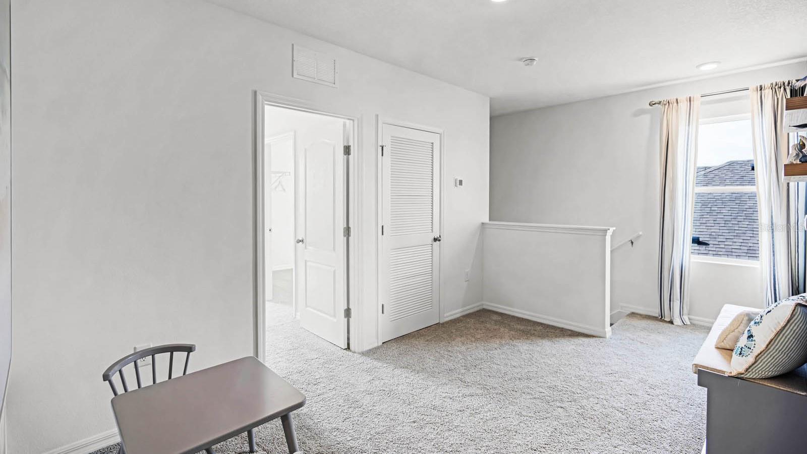 Image 18 of 35 For 4622 Barberry Avenue