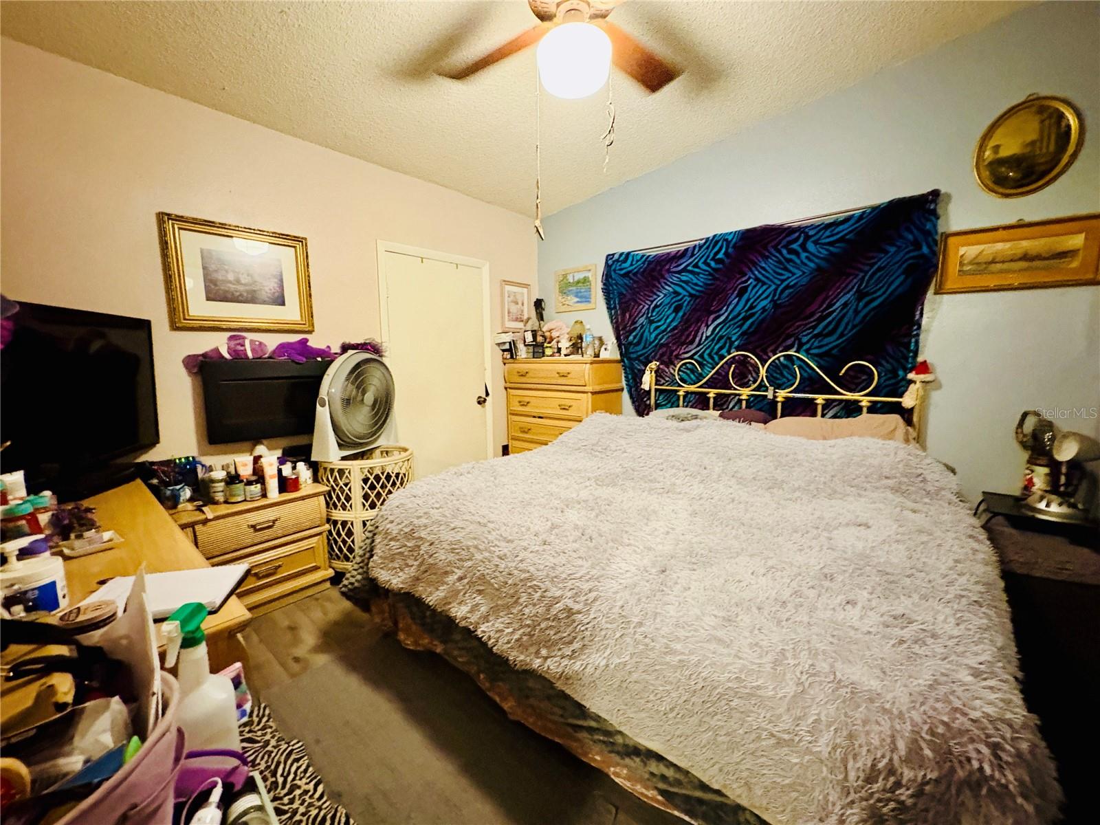 Image 12 of 22 For 116 Lincoln Avenue 116-118