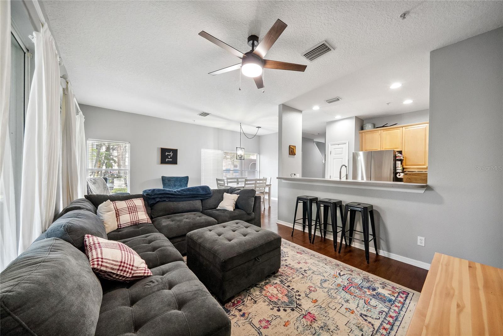 Image 13 of 27 For 561 Pinebranch Circle