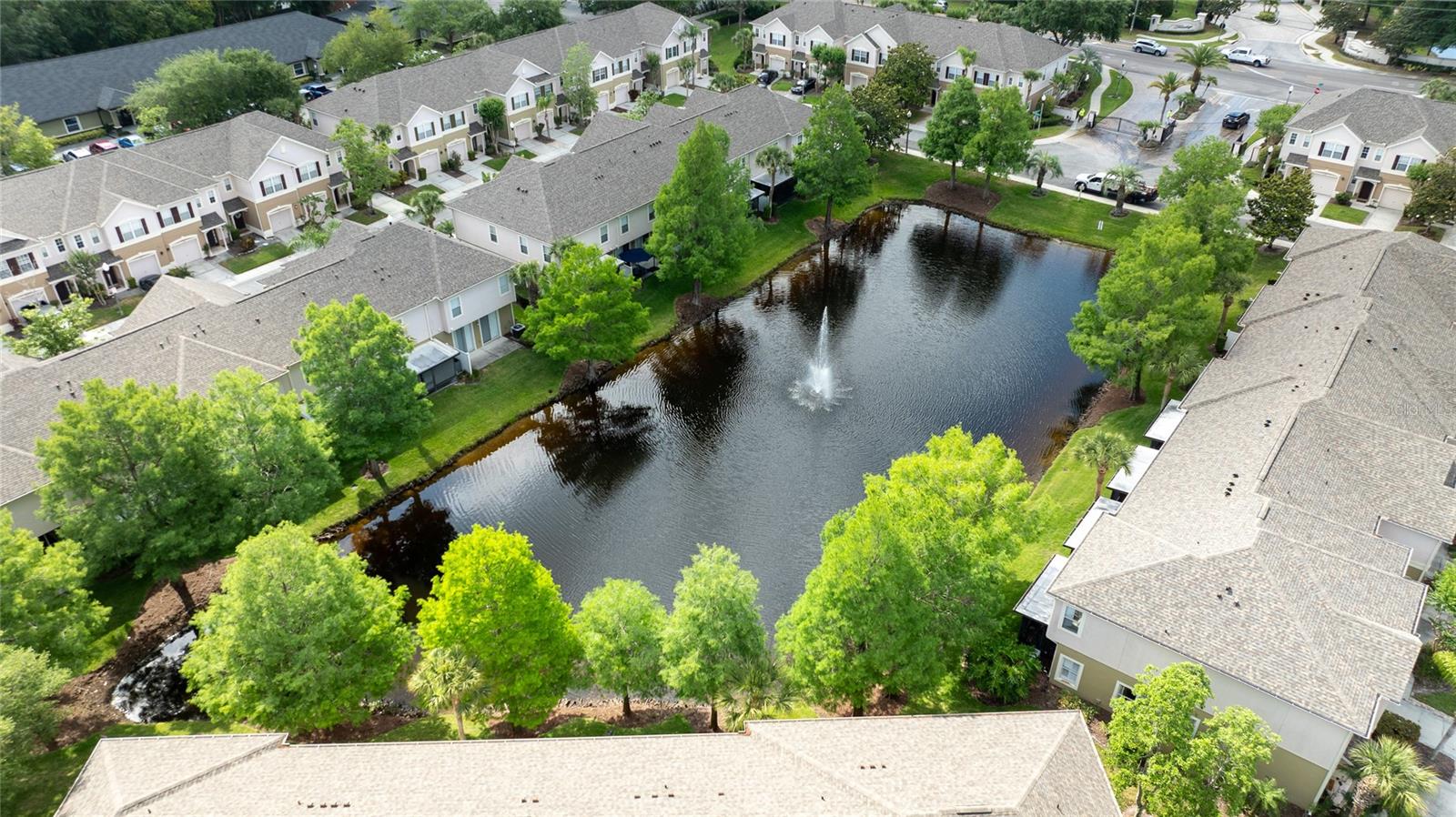 Image 24 of 27 For 561 Pinebranch Circle