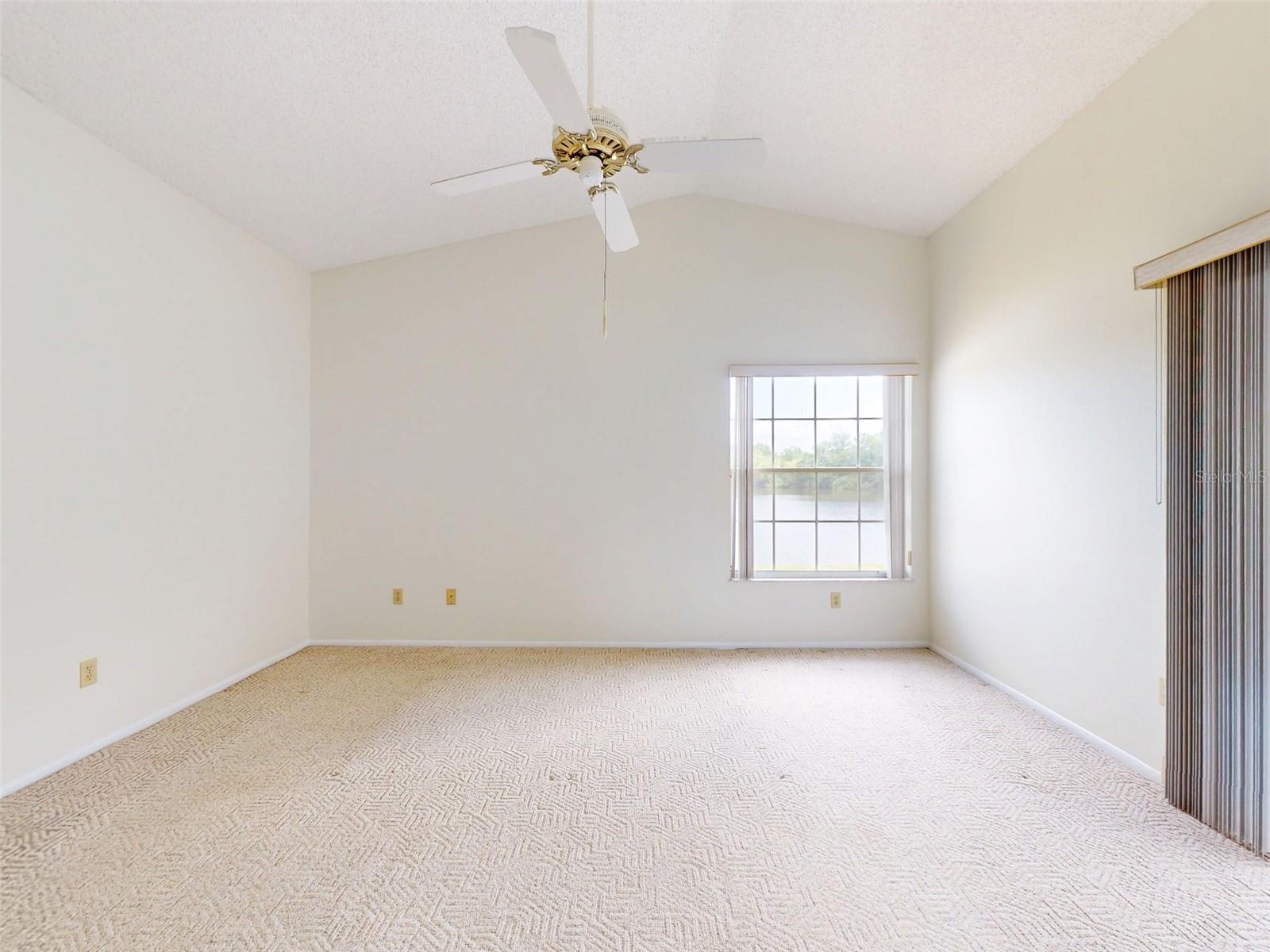 Image 19 of 60 For 148 Meadow Boulevard