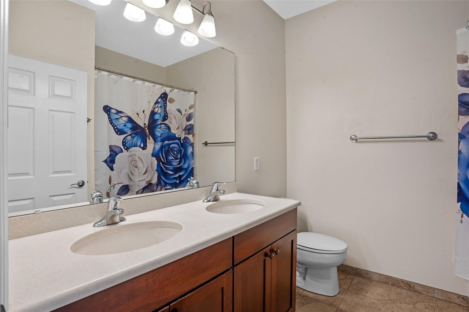 Image 19 of 39 For 8031 Enchantment Drive Ge