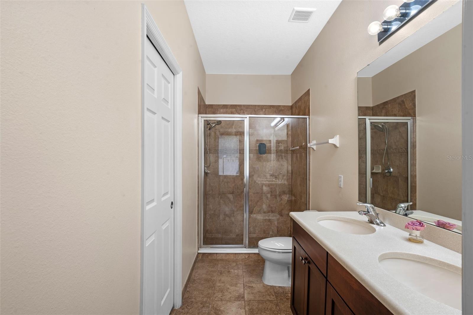 Image 29 of 39 For 8031 Enchantment Drive Ge
