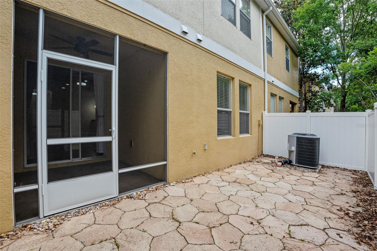Image 31 of 39 For 8031 Enchantment Drive Ge