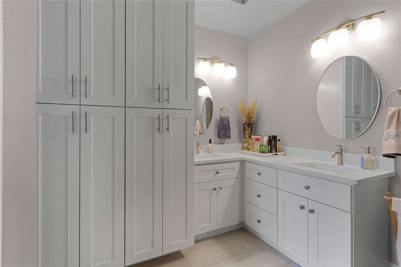 Image 15 of 18 For 501 Mirasol Circle 304