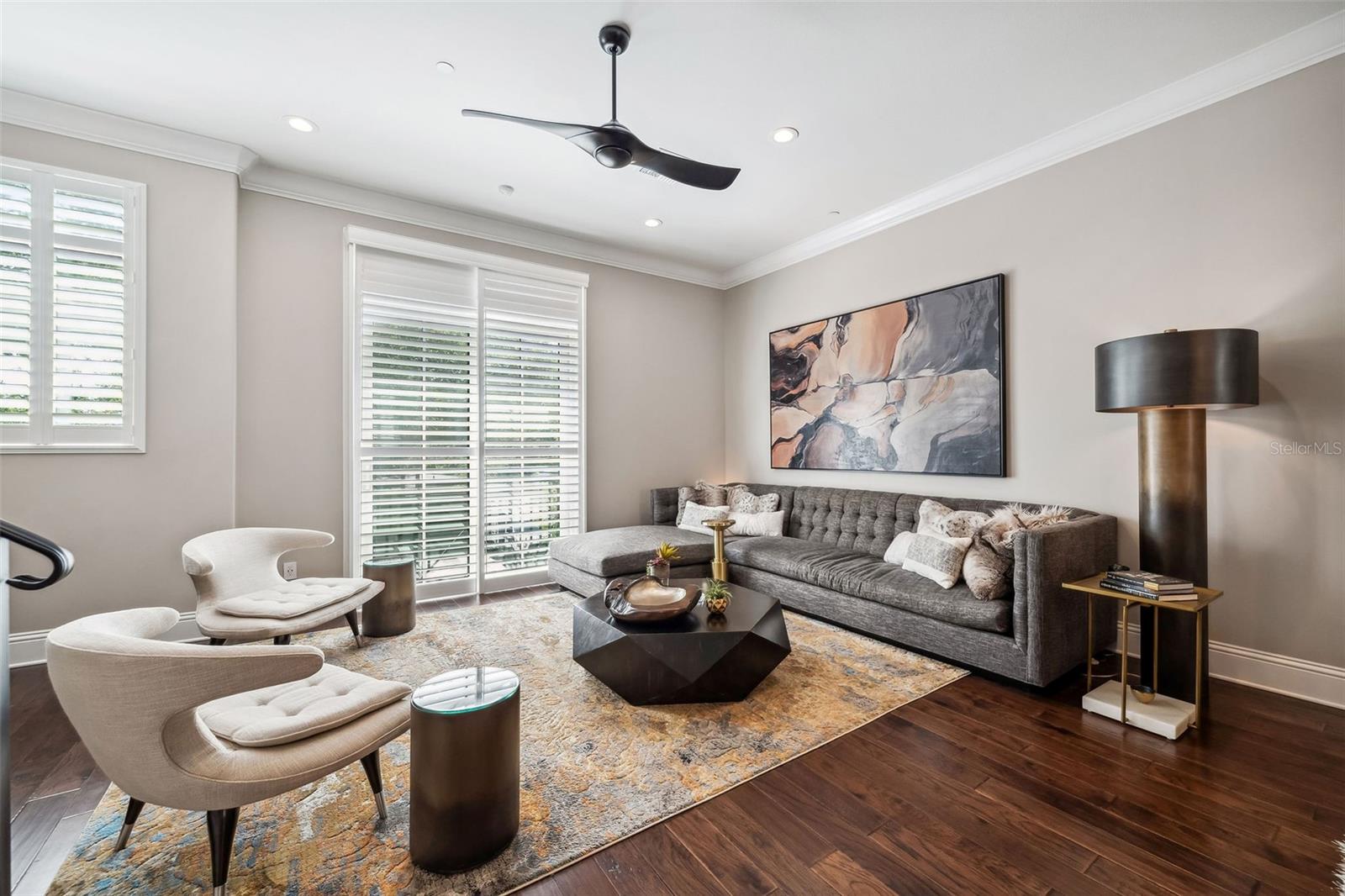 Image 13 of 35 For 220 Summerlin Avenue