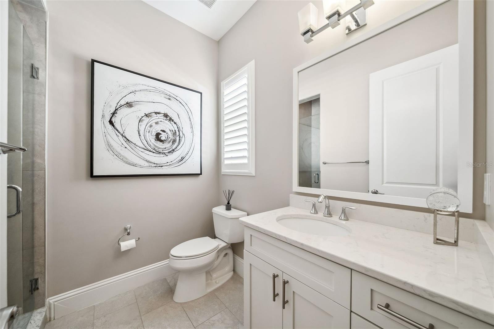 Image 24 of 35 For 220 Summerlin Avenue