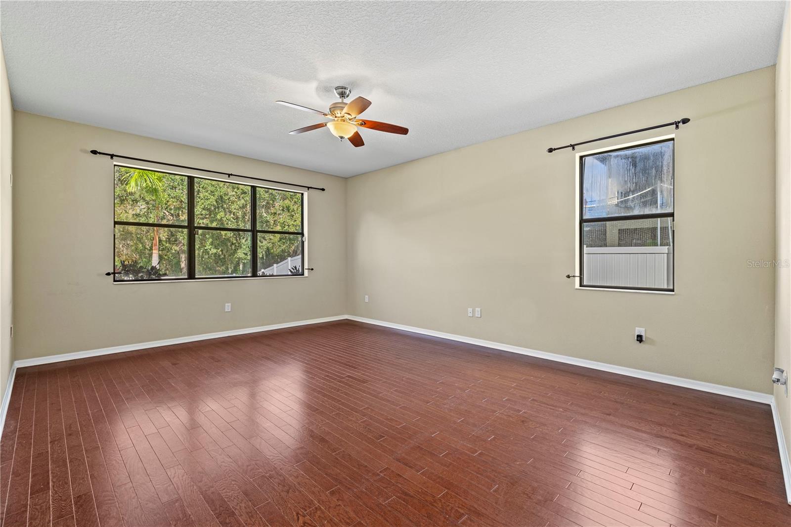 Image 22 of 65 For 11818 Gilmerton Drive