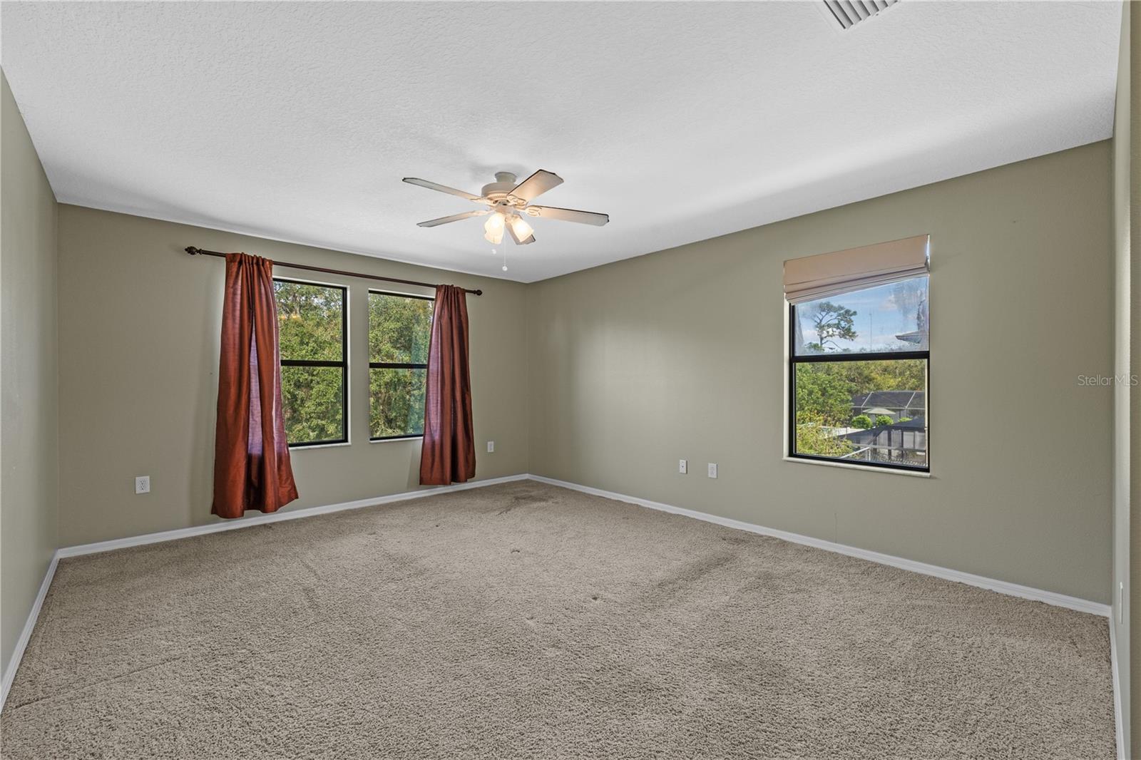 Image 32 of 65 For 11818 Gilmerton Drive