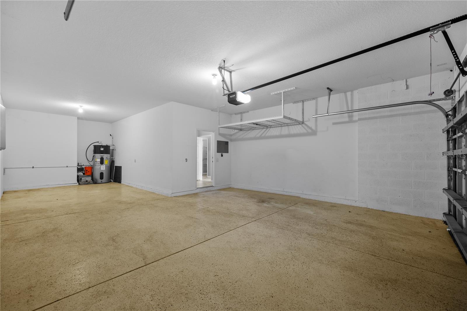 Image 37 of 65 For 11818 Gilmerton Drive