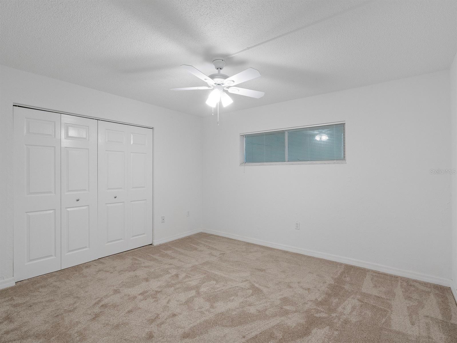 Image 34 of 74 For 3606 Peninsula Drive 707