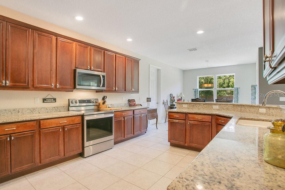 Image 12 of 38 For 18108 Bellezza Drive