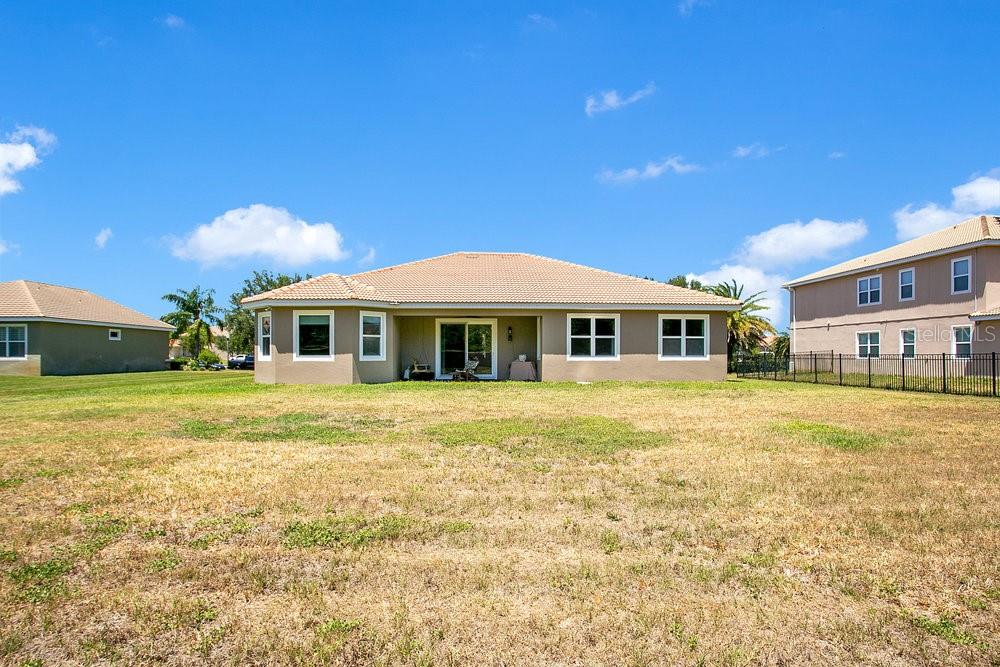 Image 30 of 38 For 18108 Bellezza Drive