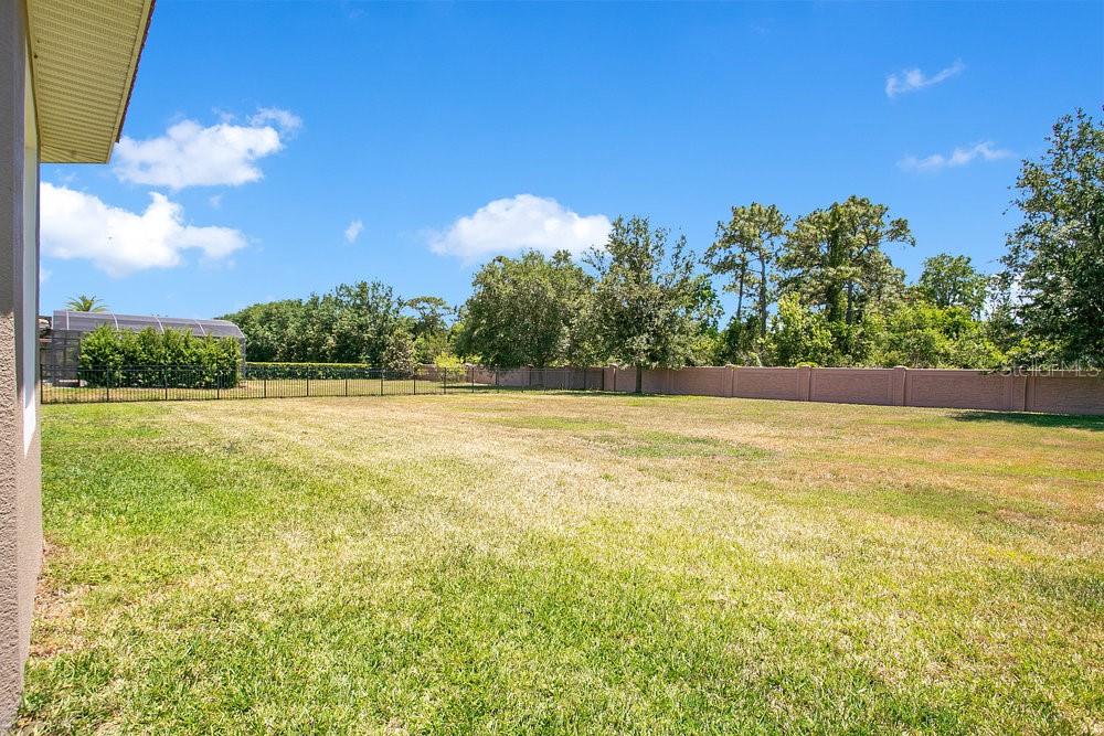 Image 32 of 38 For 18108 Bellezza Drive