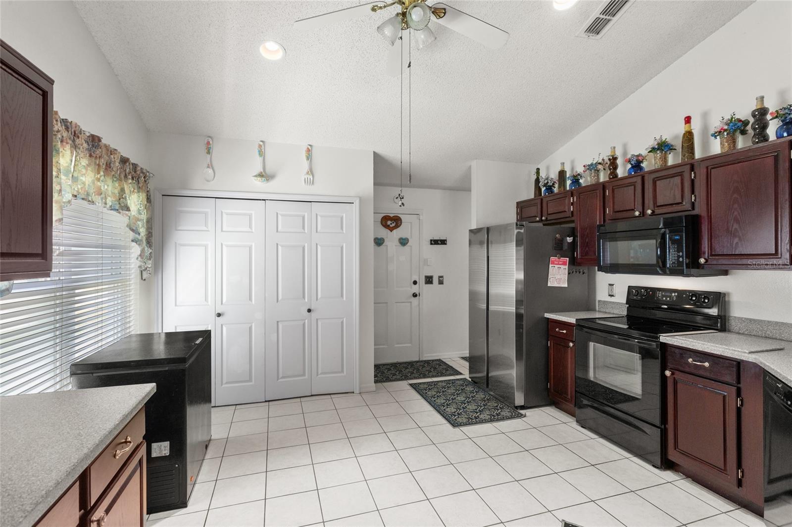 Image 18 of 52 For 3137 Timucua Circle