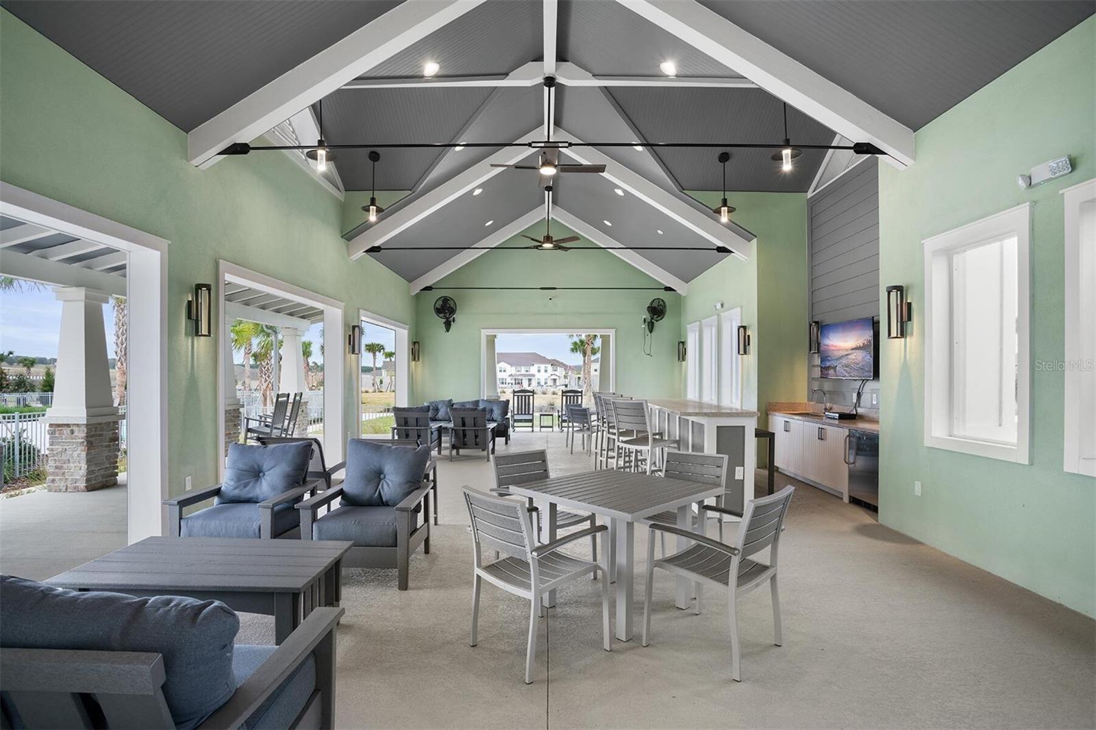 Image 18 of 19 For 2770 Sweet Acacia Drive