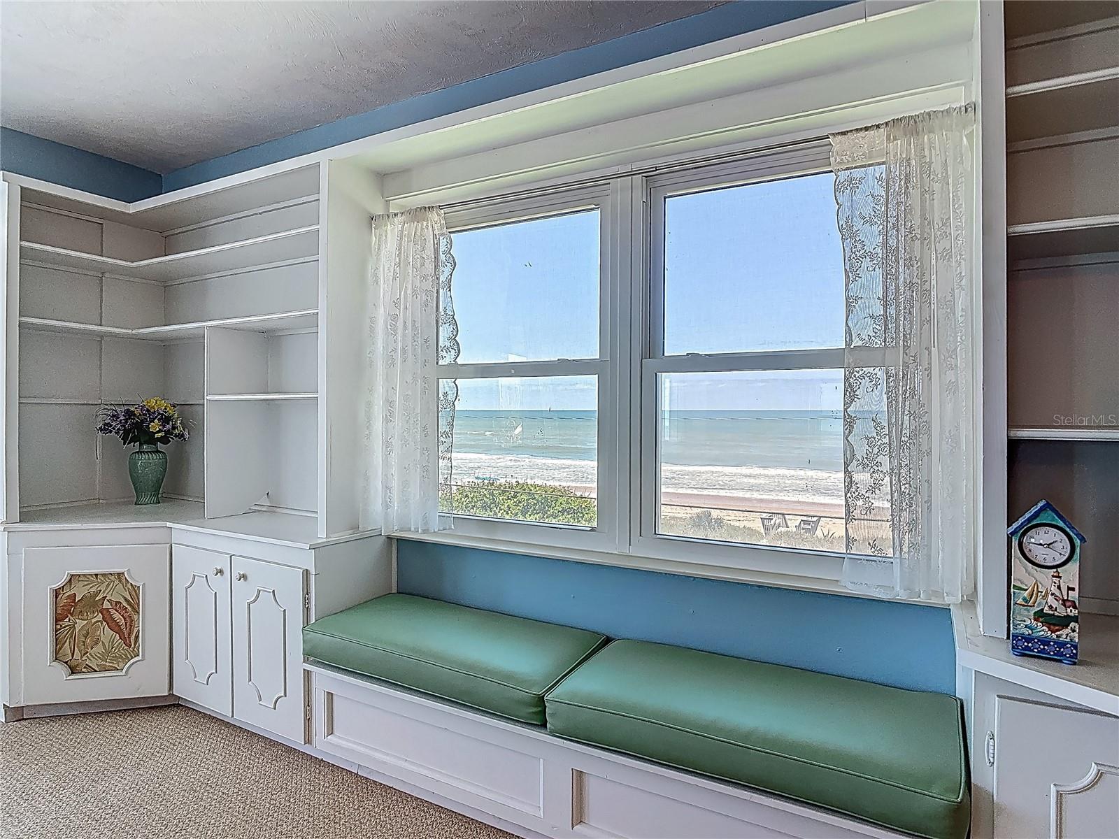 Image 11 of 47 For 1926 Ocean Shore Boulevard 3120