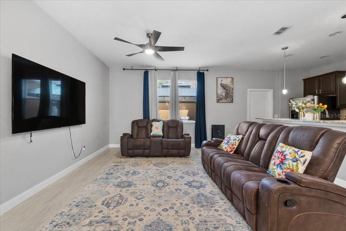 Image 6 of 35 For 9009 Savannah Julip Lane