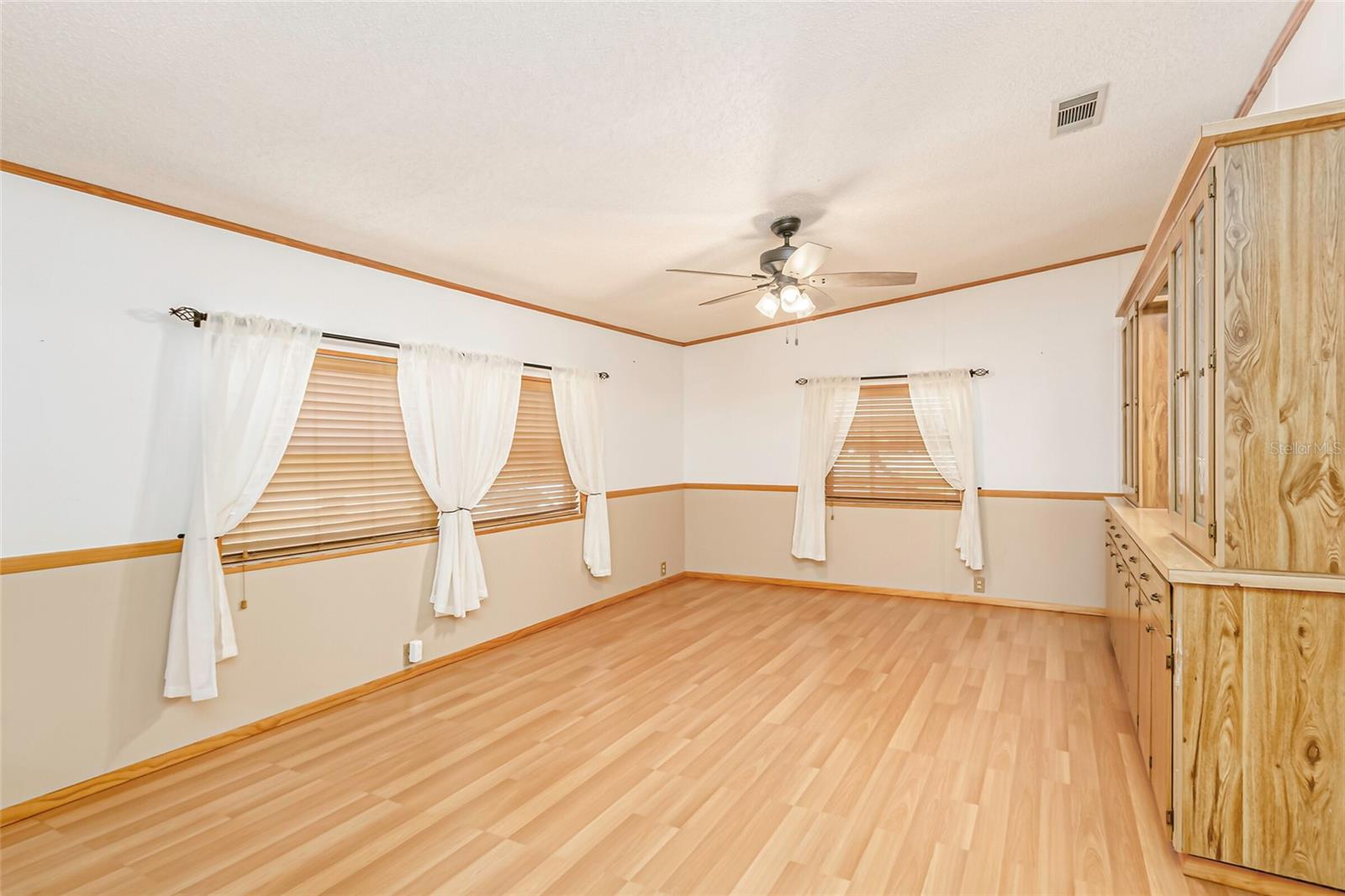 Image 21 of 22 For 3475 Tracy Court