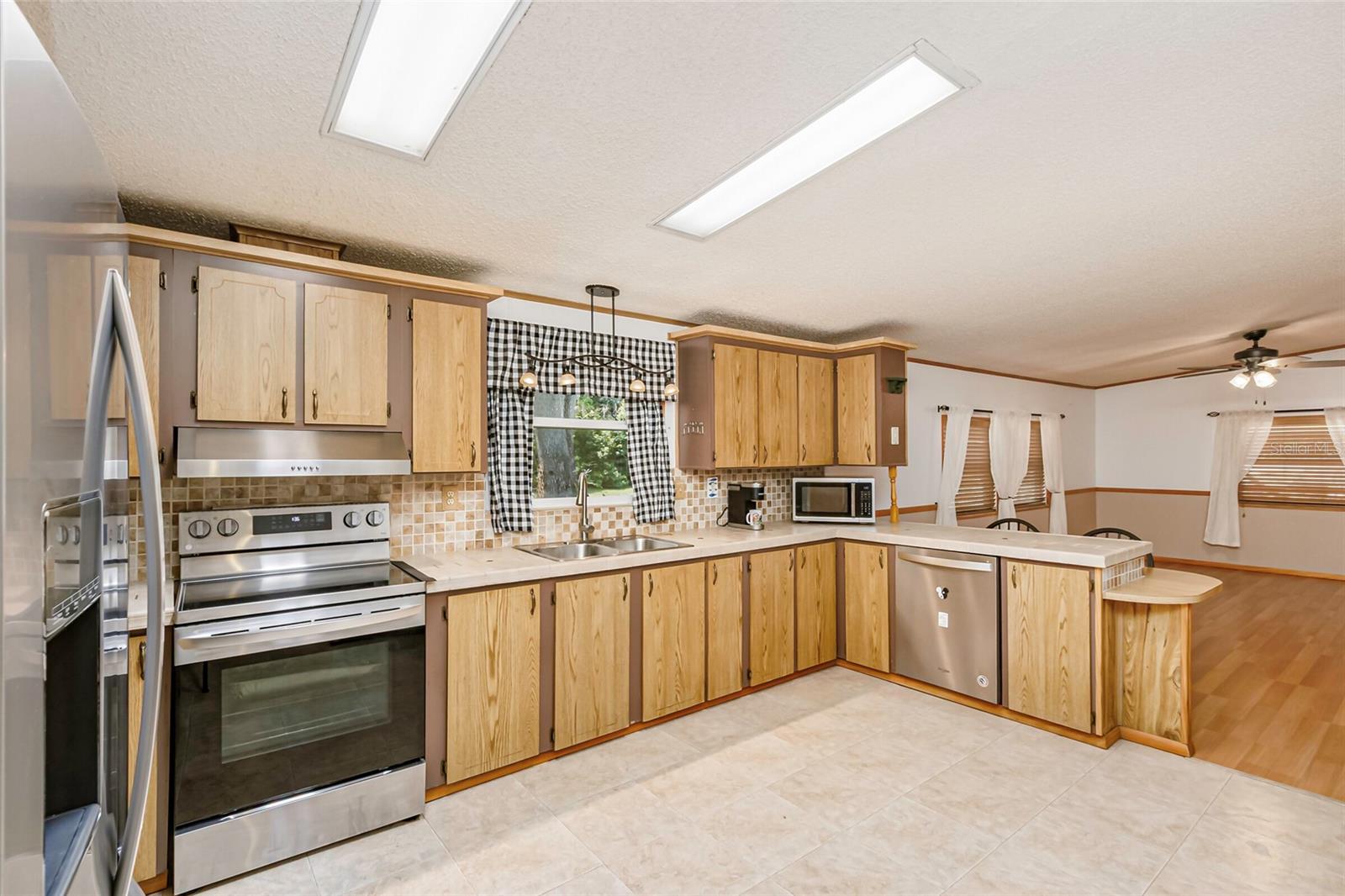 Image 4 of 22 For 3475 Tracy Court