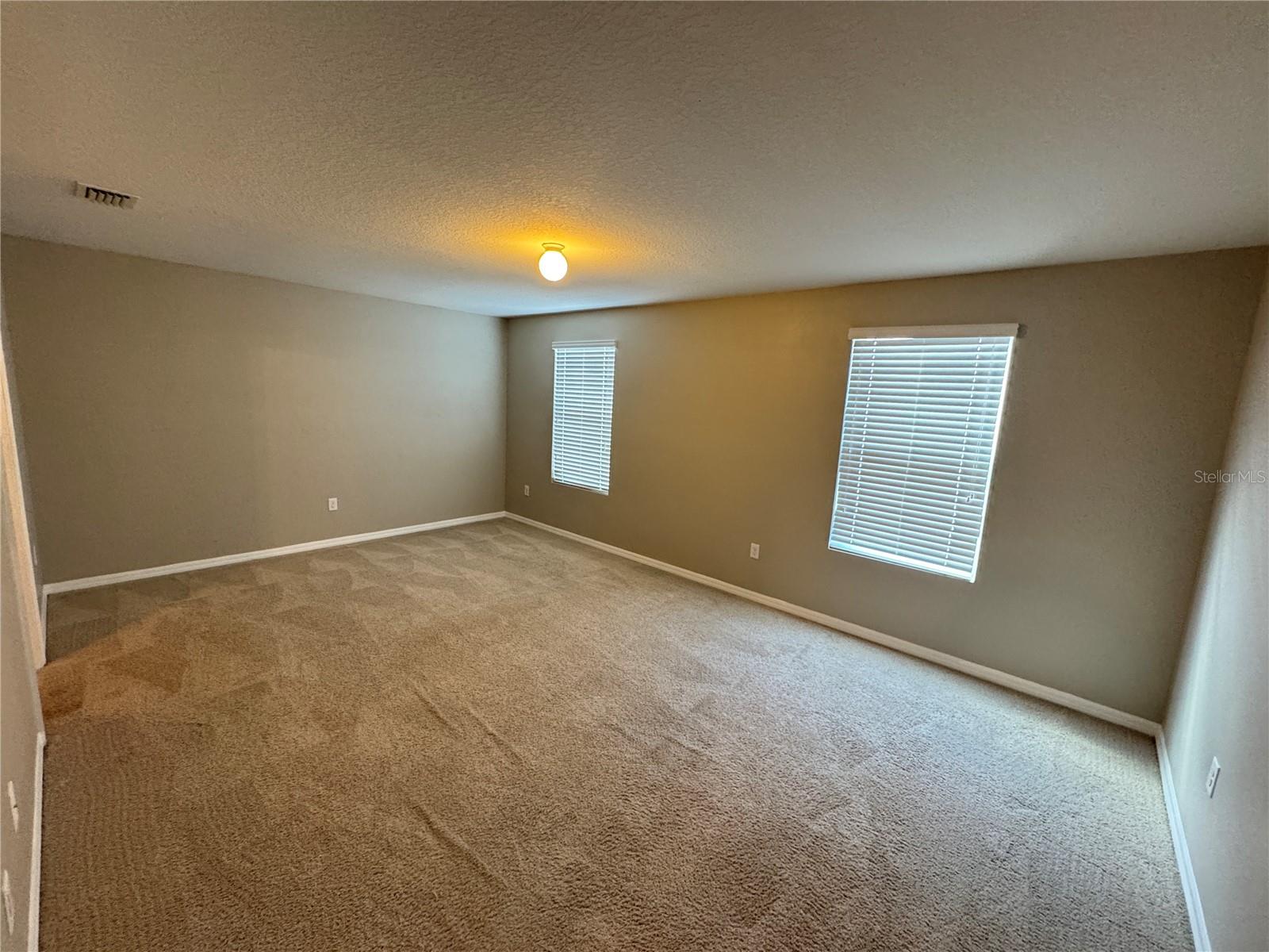 Image 20 of 41 For 1018 Ashentree Drive