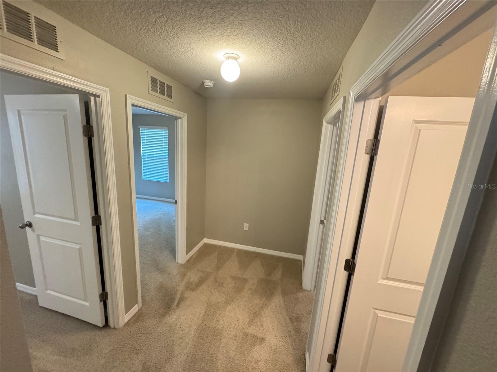 Image 31 of 41 For 1018 Ashentree Drive