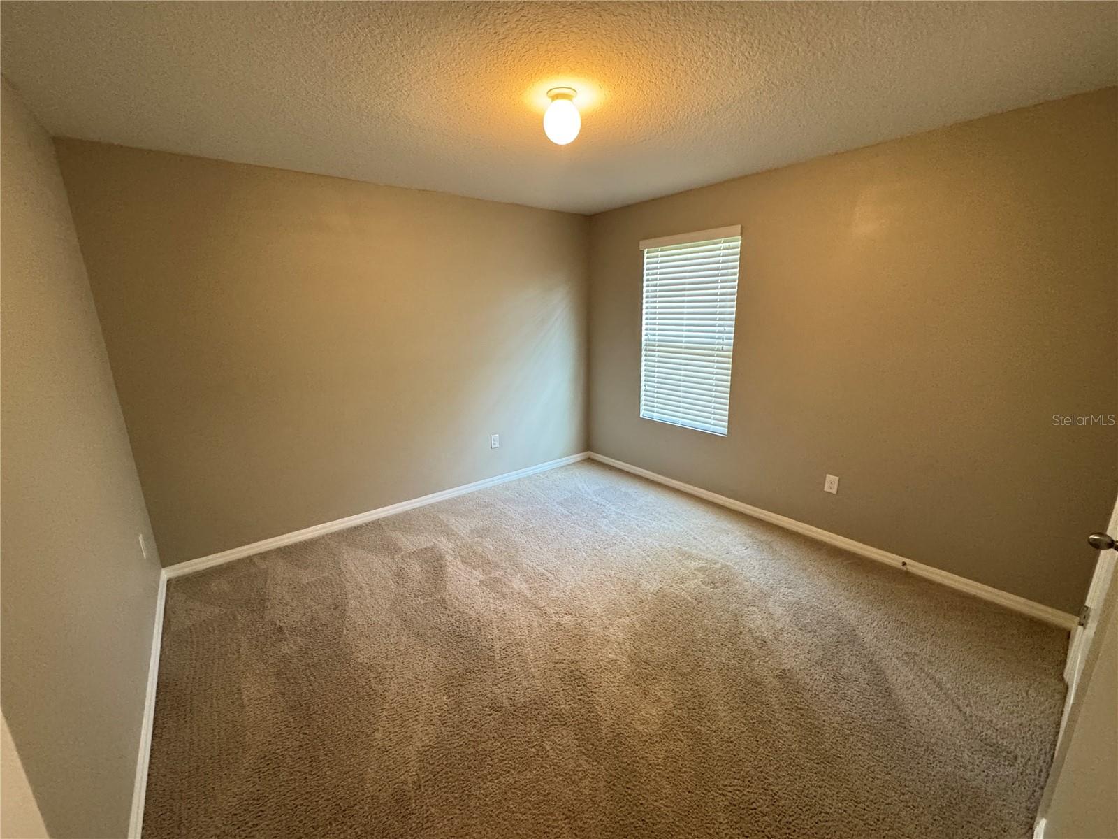 Image 38 of 41 For 1018 Ashentree Drive