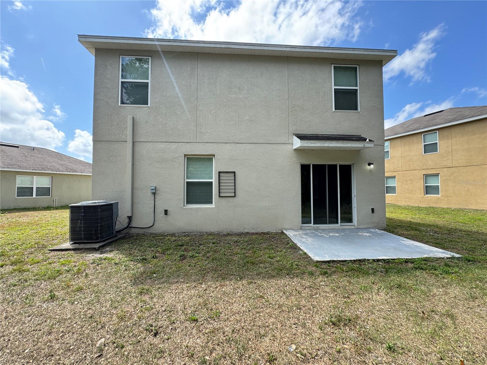 Image 4 of 41 For 1018 Ashentree Drive