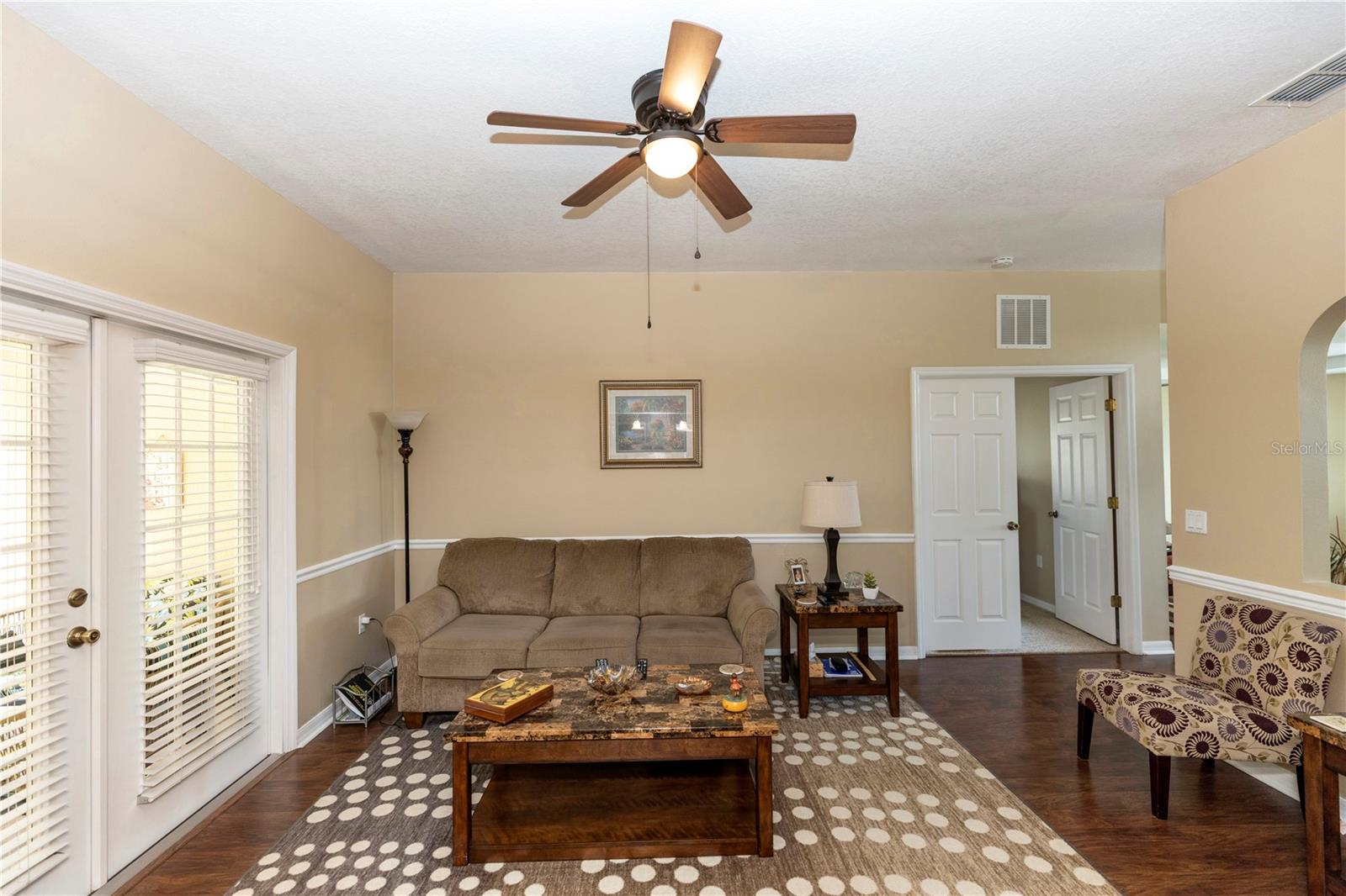 Image 10 of 34 For 825 White Birch Court