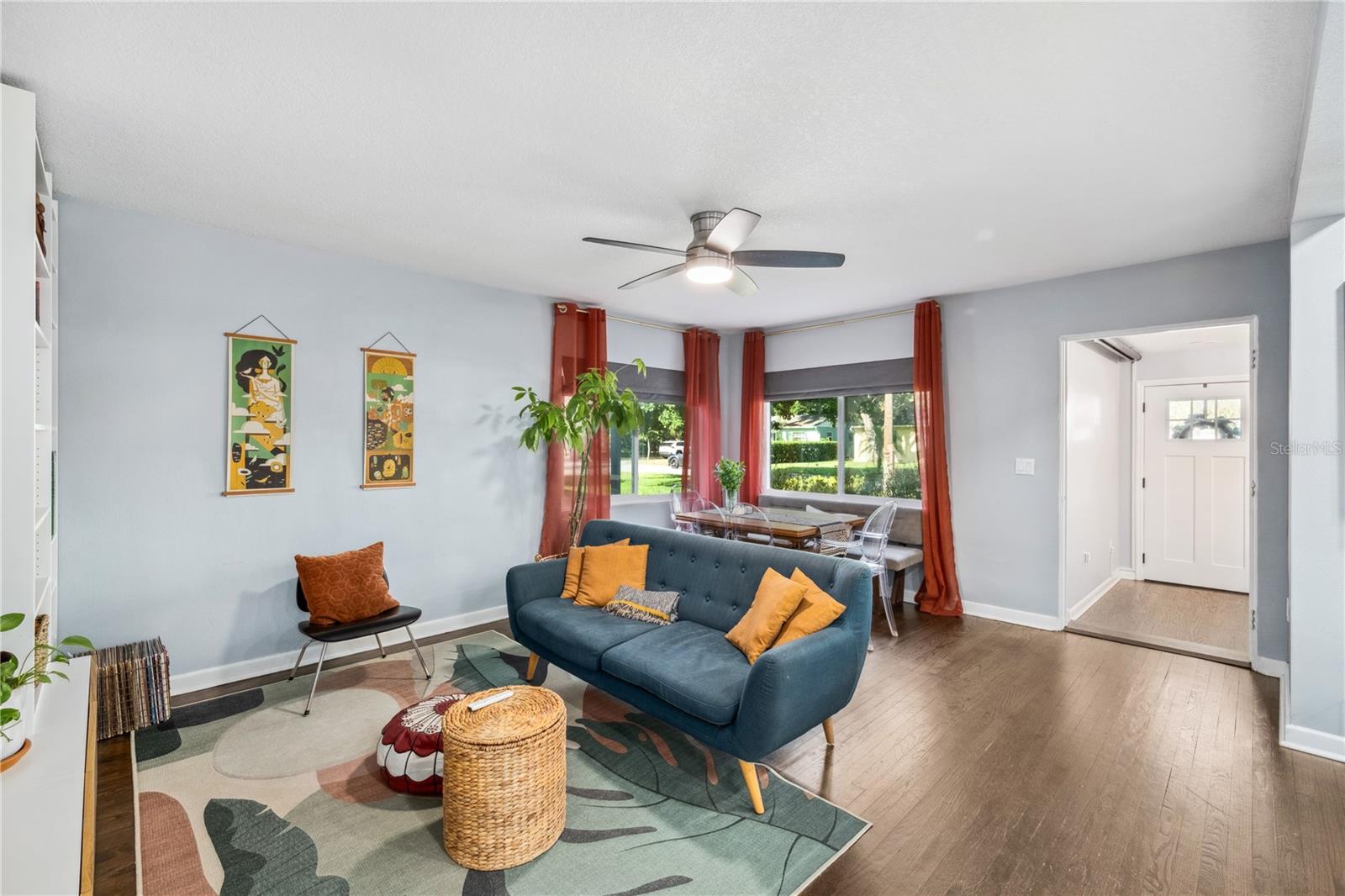 Image 12 of 25 For 1421 Hampton Avenue