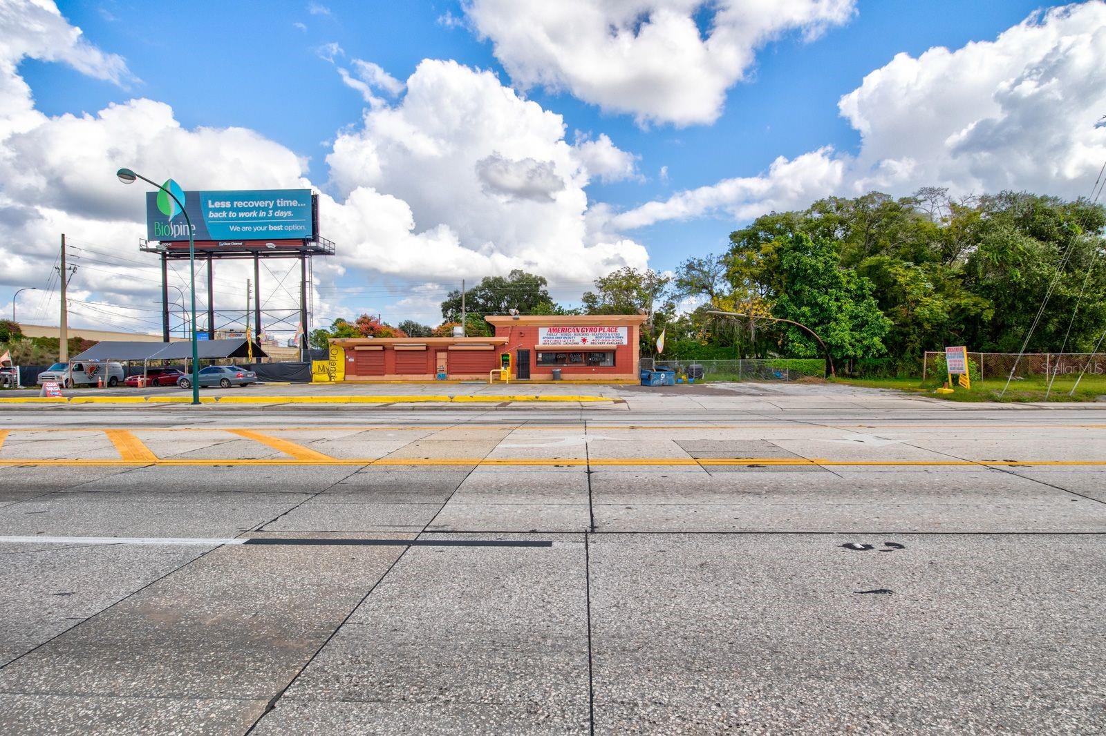Listing photo id 0 for 707 Orange Blossom Trail