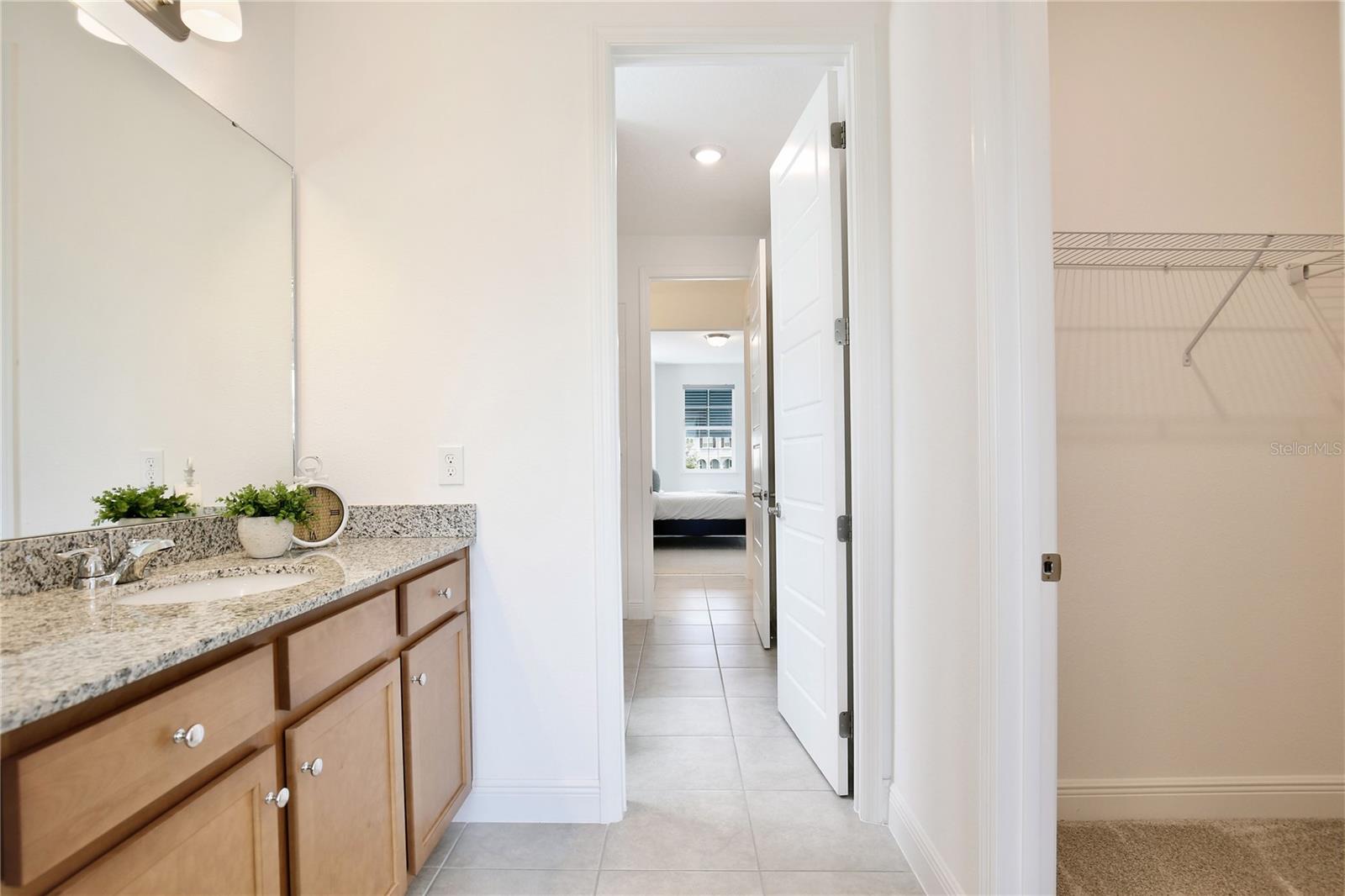 Image 43 of 83 For 10139 Austrina Oak Loop