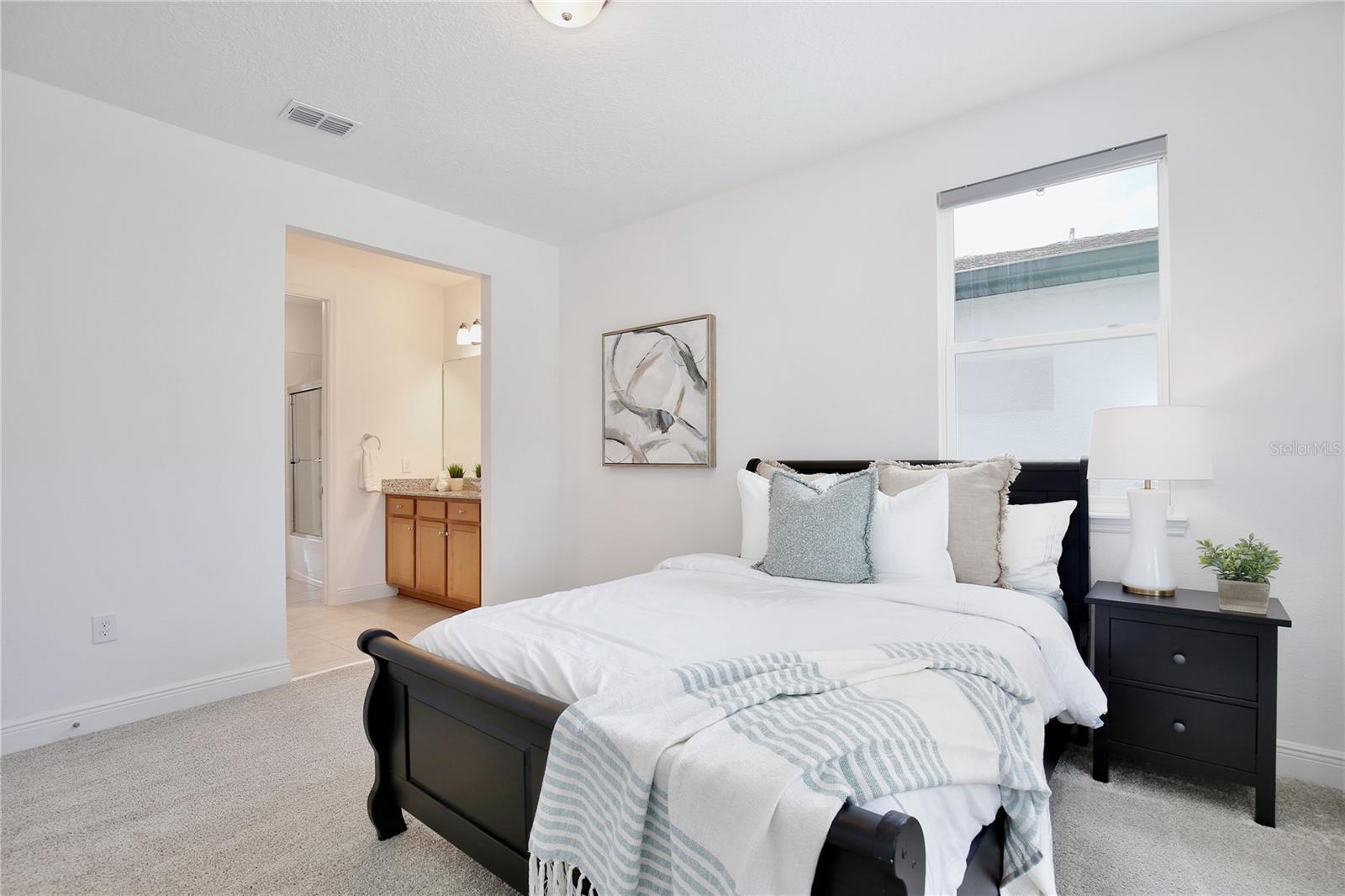Image 44 of 83 For 10139 Austrina Oak Loop