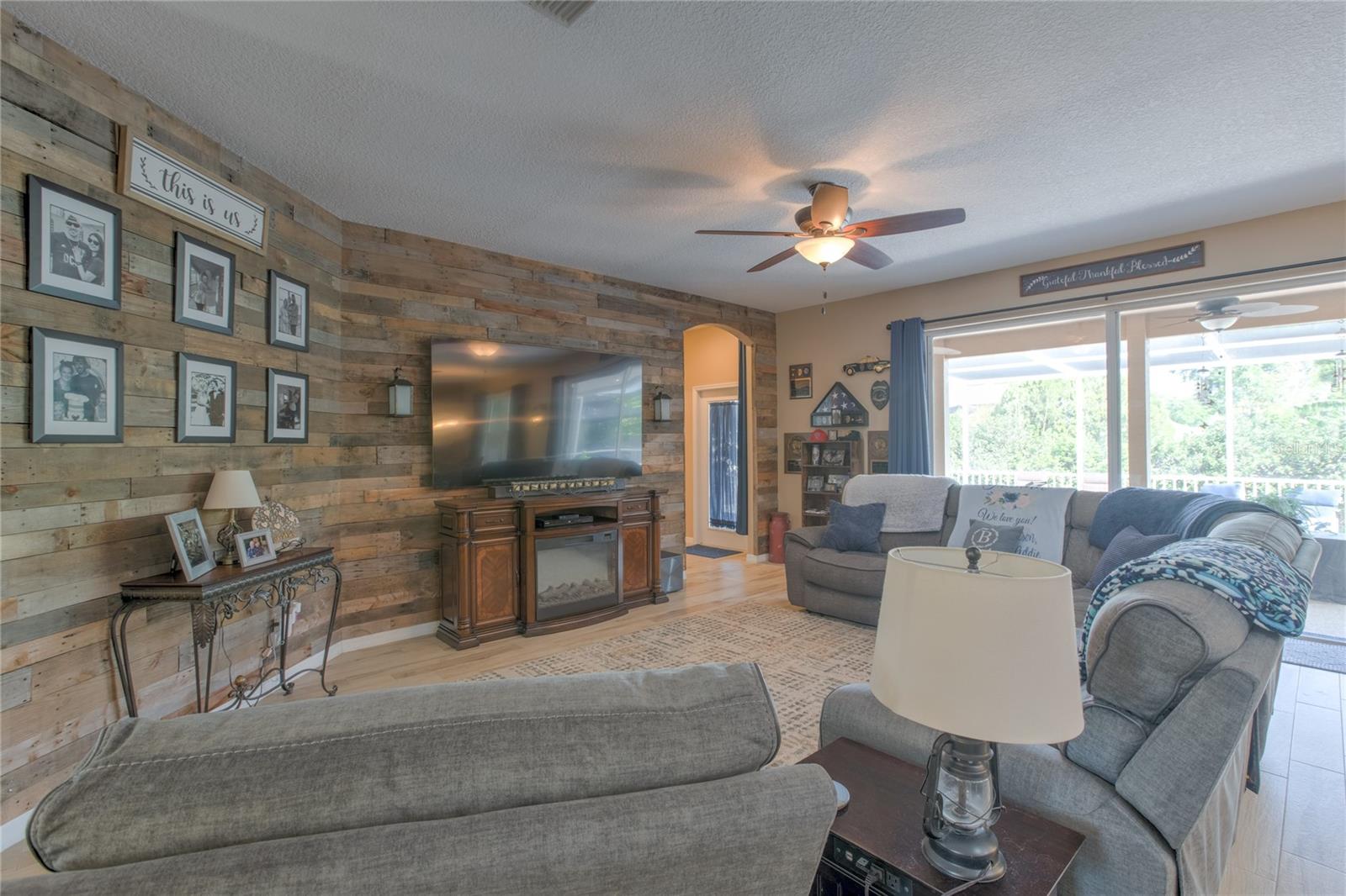 Image 10 of 43 For 269 Englenook Drive