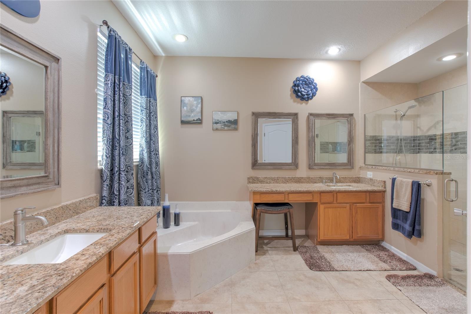 Image 18 of 43 For 269 Englenook Drive