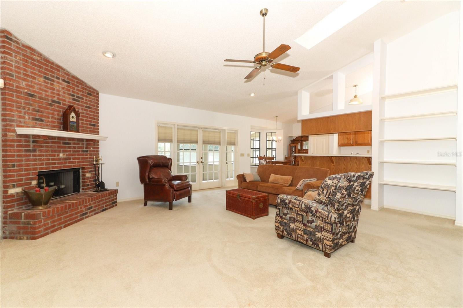 Image 18 of 72 For 7703 Pine Vista Court
